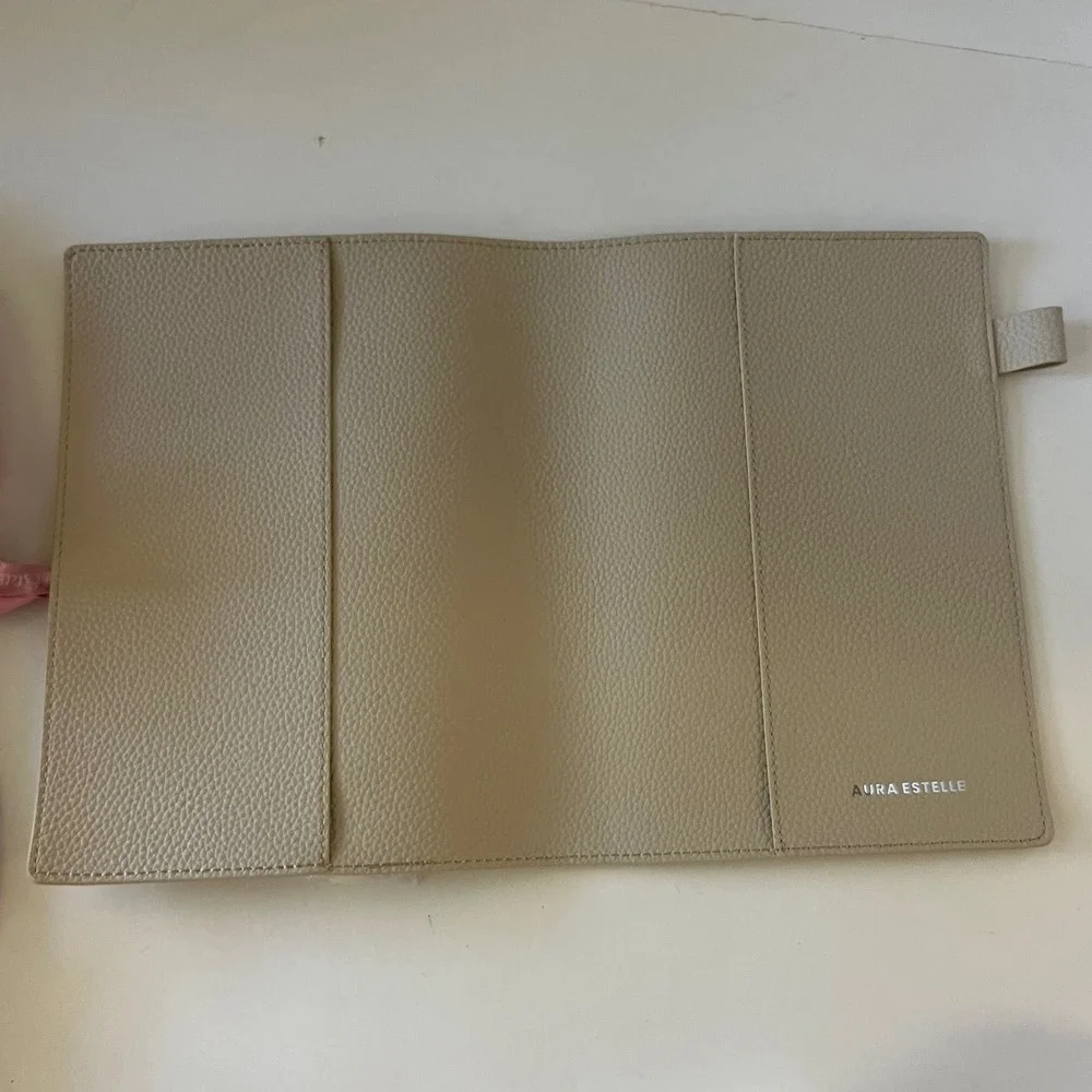 Aura Estelle A5L Skin Planner Cover Beige NIP w strap #1